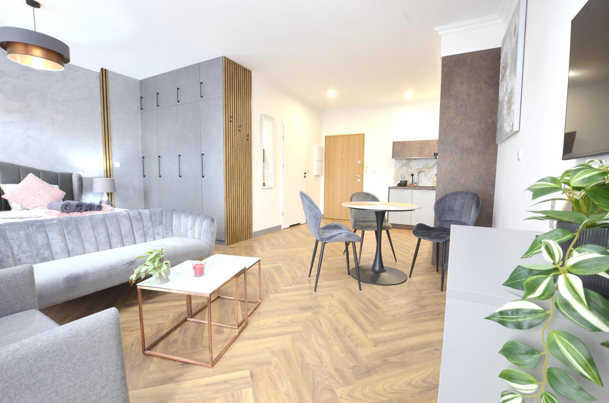 Private Parking, Secure Building - Old Town & Main Station Апартаменти Гданськ